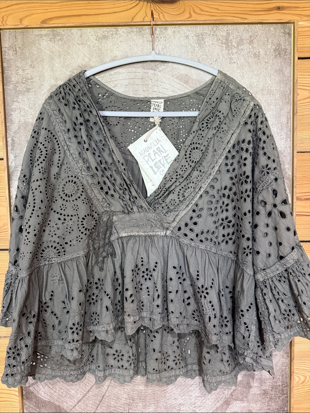 Magnolia Pearl Dear Liza Eyelet Boho Top in Color Ozzie. NWT